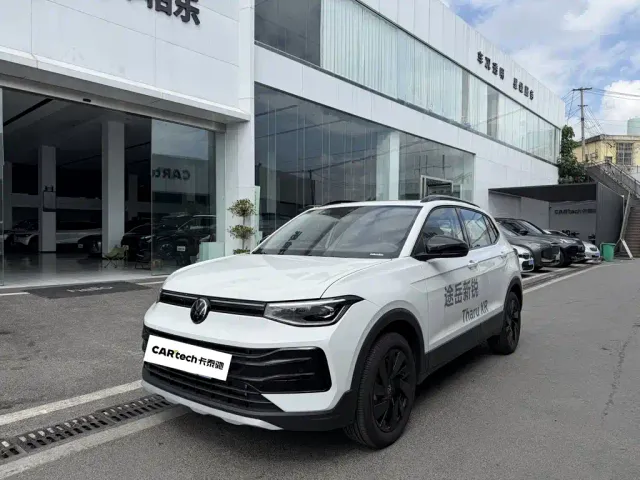 Фотография автомобиля — Volkswagen Tharu
