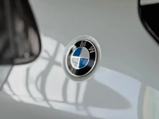 BMW X2 — Фото автомобиля 10