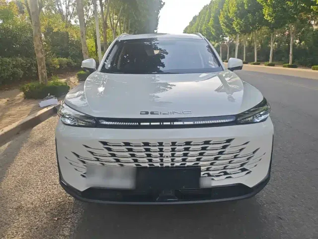 BAIC X7 — Фото автомобиля 2
