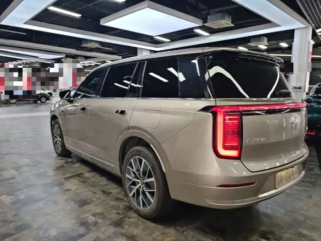 GAC Trumpchi Xiangwang S9 — Фото автомобиля 4