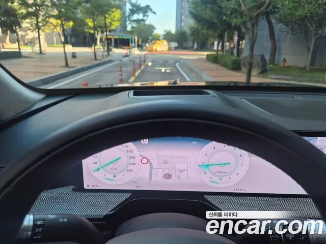 Genesis GV80 2.5T Бензин AWD — Фото автомобиля 20