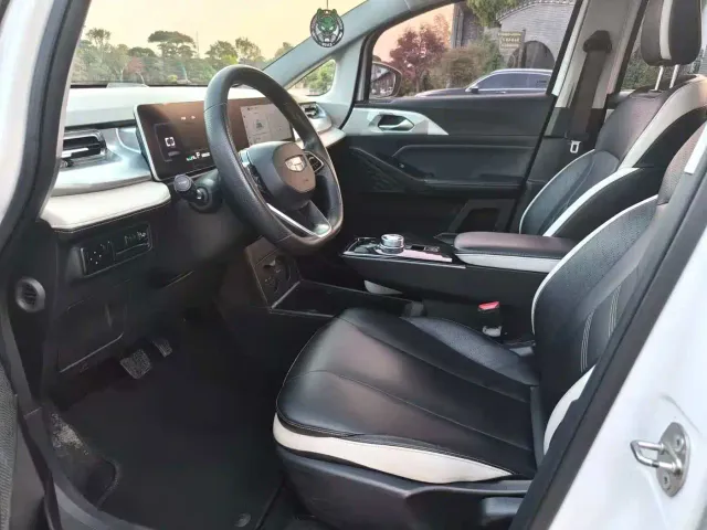 Geely Geometry E Firefly — Фото автомобиля 3