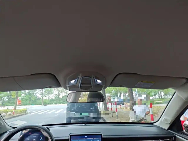 Wuling Starlight — Фото автомобиля 14