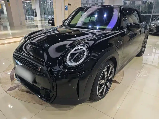Фотография автомобиля — MINI Hatch