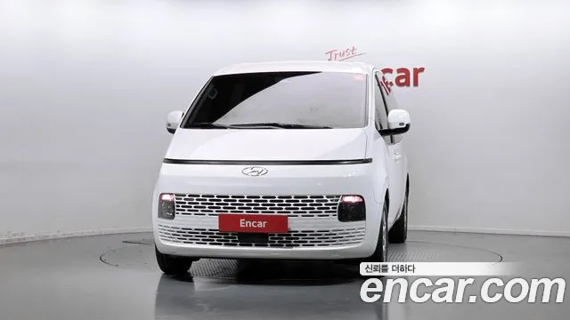Hyundai Staria — Фото автомобиля 3