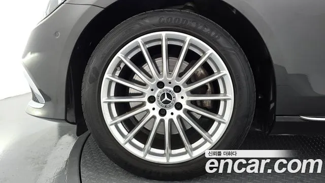 Mercedes-Benz E-Class W213 — Фото автомобиля 5