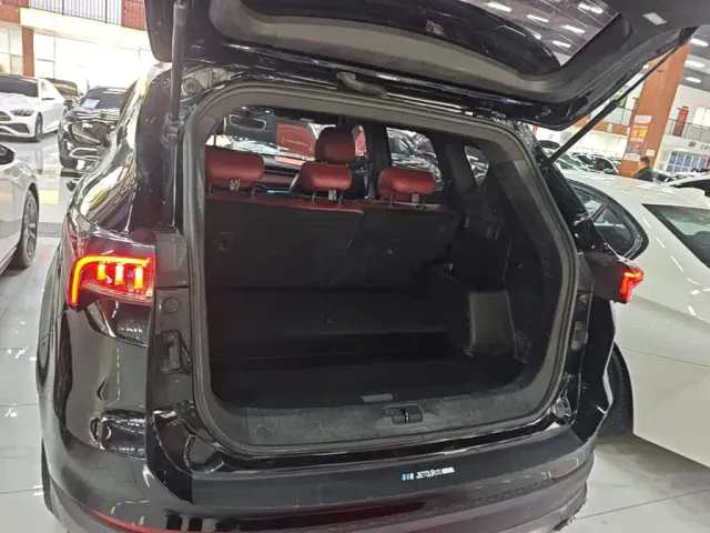 Jetour X70 Plus — Фото автомобиля 18