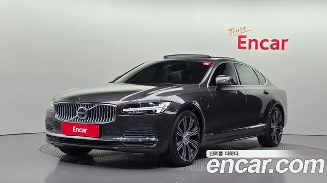 Фотография автомобиля — Volvo S90