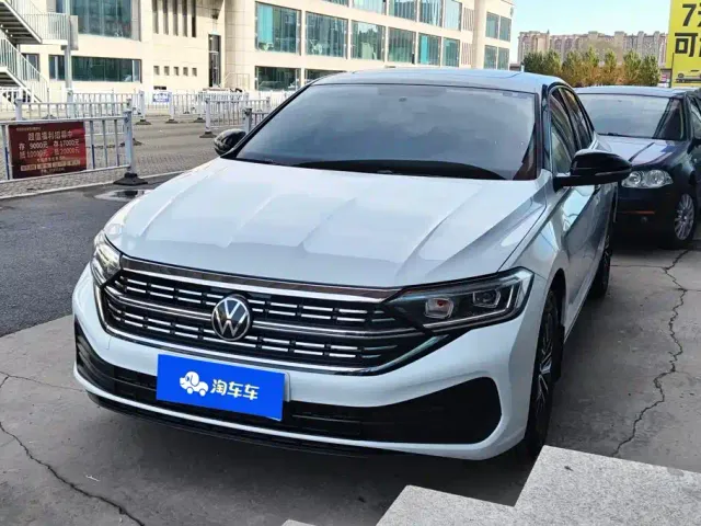 Фотография автомобиля — Volkswagen Sagitar