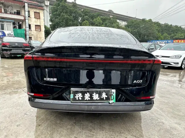 Changan Qiyuan A07 — Фото автомобиля 5