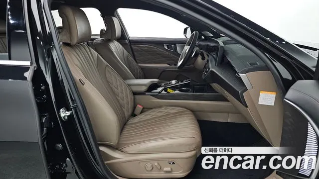 Kia K8 Hybrid — Фото автомобиля 17