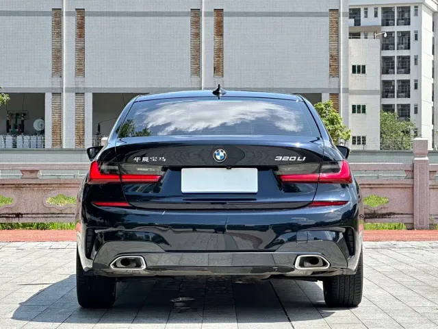 BMW 3 Series — Фото автомобиля 7