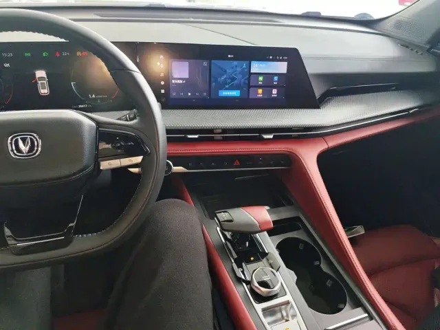 Changan CS75 Plus — Фото автомобиля 5
