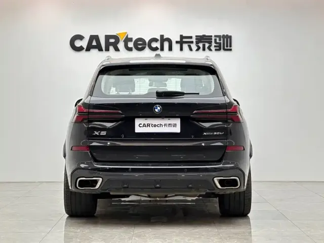 BMW X5 — Фото автомобиля 4