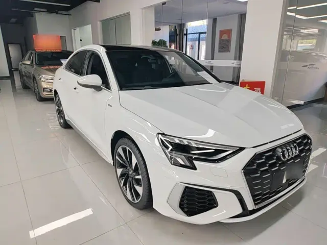 Audi A3 — Фото автомобиля 3