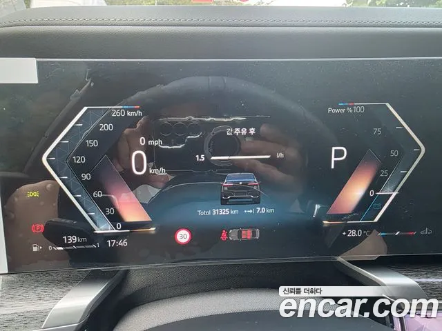 BMW 7-Series 7 серия (G70) 740i xDrive M Sport — Фото автомобиля 8