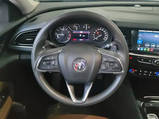 Buick Regal — Фото автомобиля 15