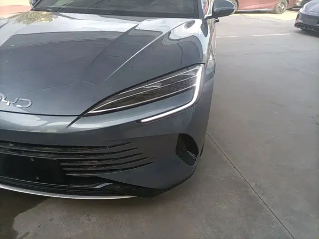 BYD Seal — Фото автомобиля 23