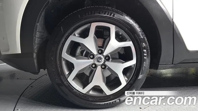 KG_Mobility_Ssangyong Torres Torres Бензин 1.5 2WD — Фото автомобиля 5