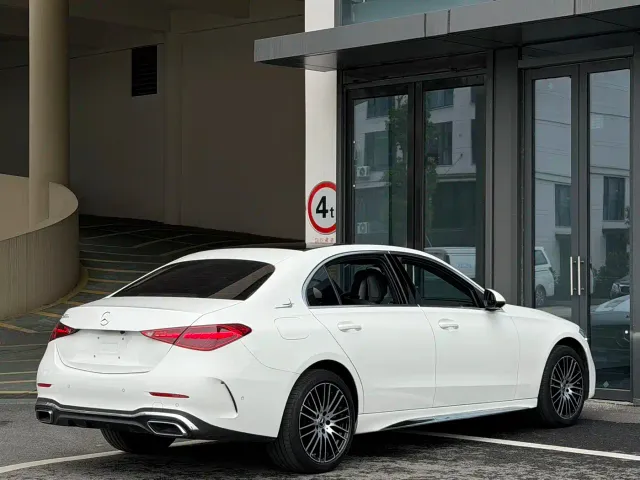 Mercedes-Benz C-Class — Фото автомобиля 7