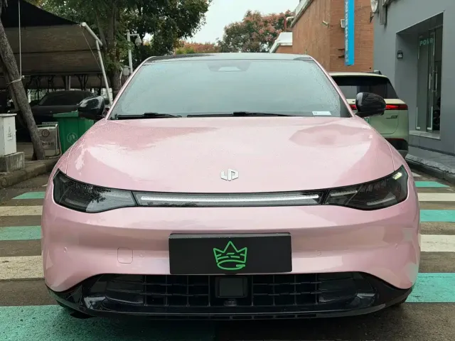 Leapmotor Leapmotor C01 2022 RWD Long Range — Фото автомобиля 2