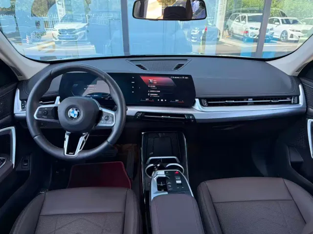 BMW X1 — Фото автомобиля 5