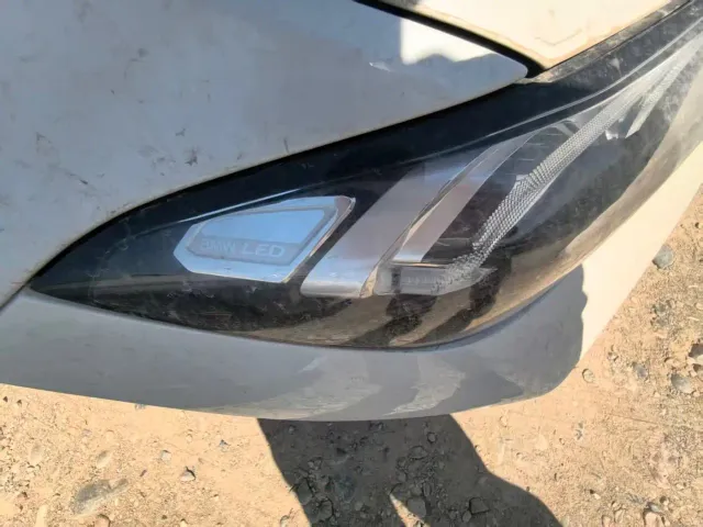 BMW 3 Series — Фото автомобиля 24