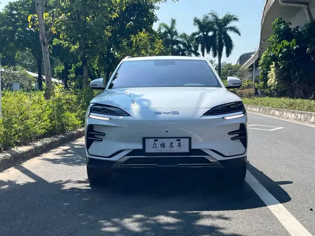BYD Song PLUS — Фото автомобиля 2