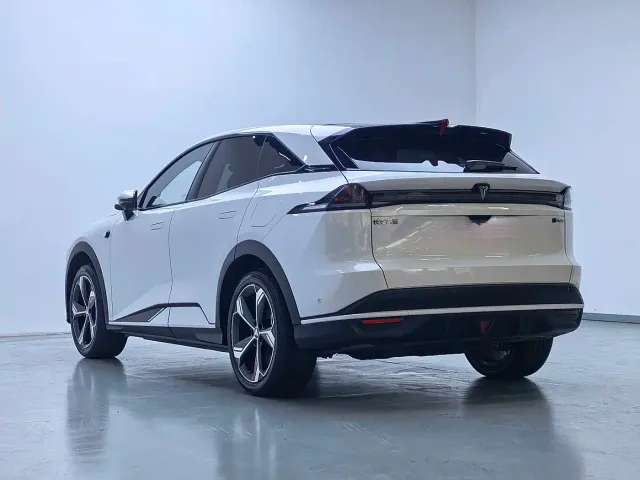 Deepal Deepal S07 — Фото автомобиля 12