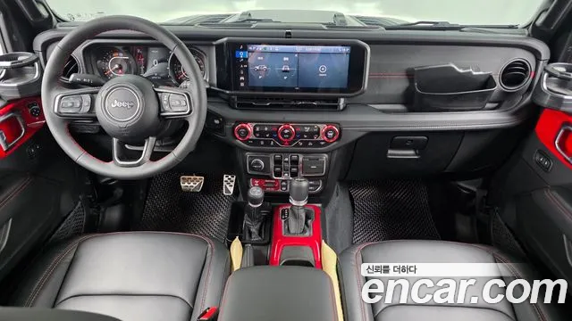 Jeep Wrangler — Фото автомобиля 10