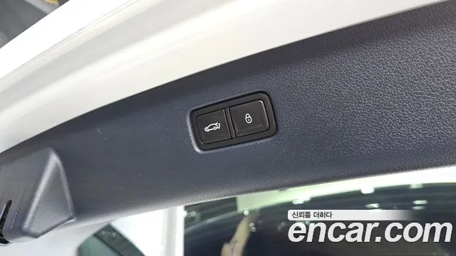 Genesis GV80 — Фото автомобиля 29