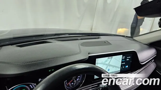 Hyundai Grandeur (New) Hybrid — Фото автомобиля 21