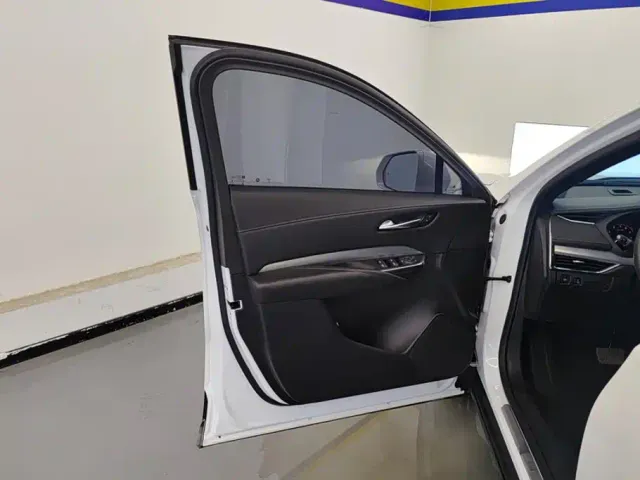 Cadillac XT4 — Фото автомобиля 7