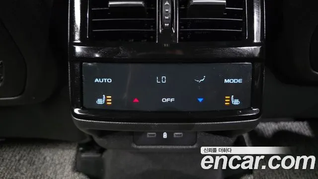 Renault-KoreaSamsung Grand Koleos Grand Koleos — Фото автомобиля 17