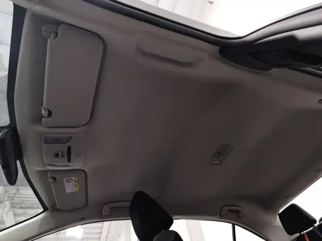 Toyota Corolla — Фото автомобиля 14