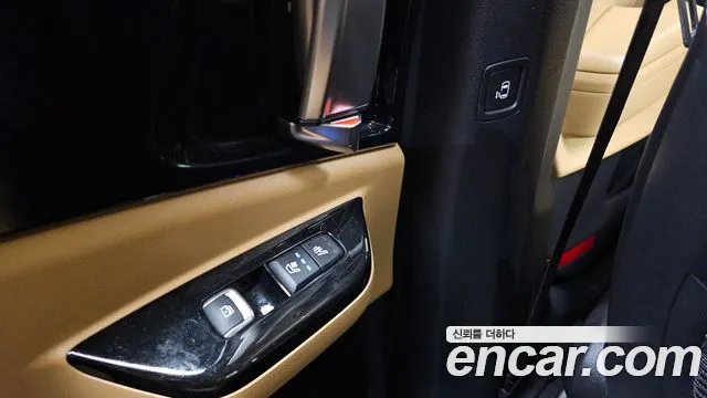 Kia Canival Carnival 4 поколение Бензин 9 мест Signature — Фото автомобиля 19