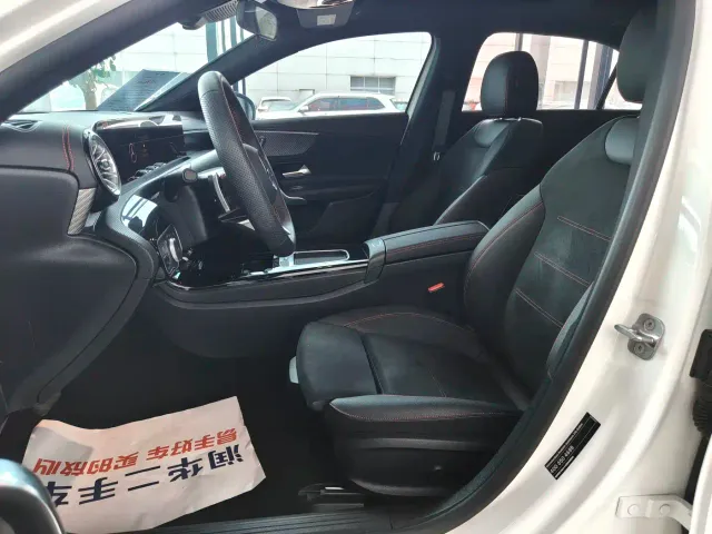 Mercedes-Benz A-Class — Фото автомобиля 6