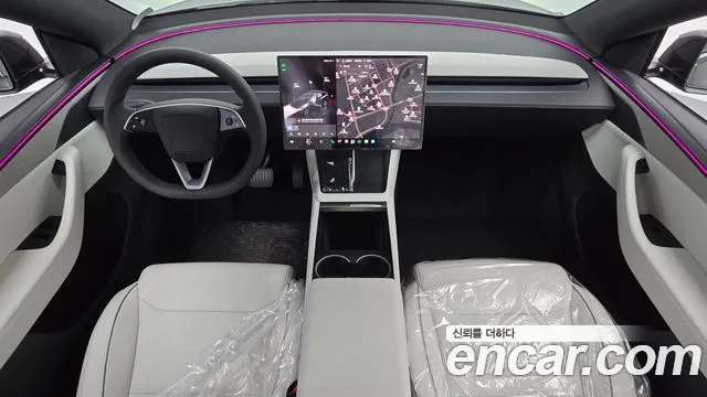 Tesla Model Y — Фото автомобиля 7
