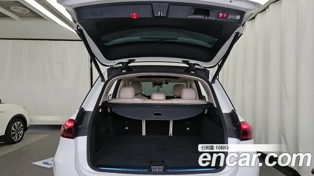 Mercedes-Benz GLE-Class — Фото автомобиля 20