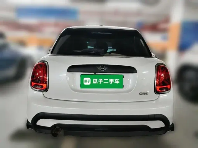 MINI Hatch — Фото автомобиля 7