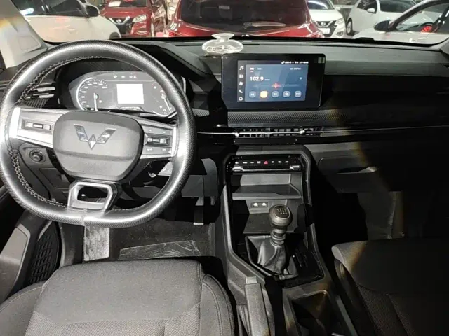 Wuling Asta — Фото автомобиля 9