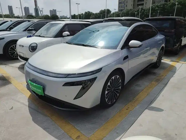 Фотография автомобиля — Nissan N7