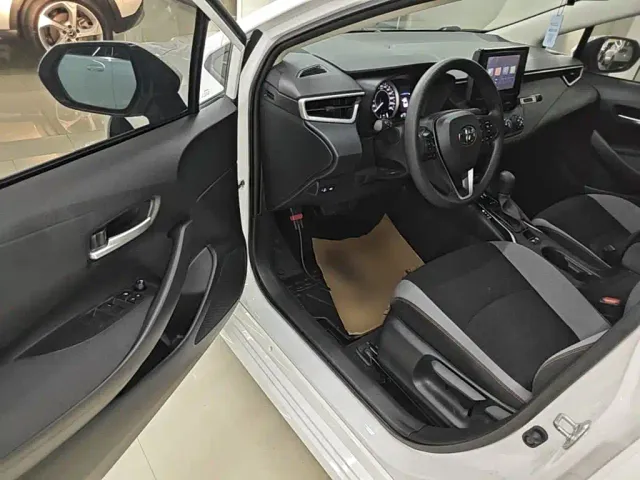 Toyota Corolla — Фото автомобиля 15