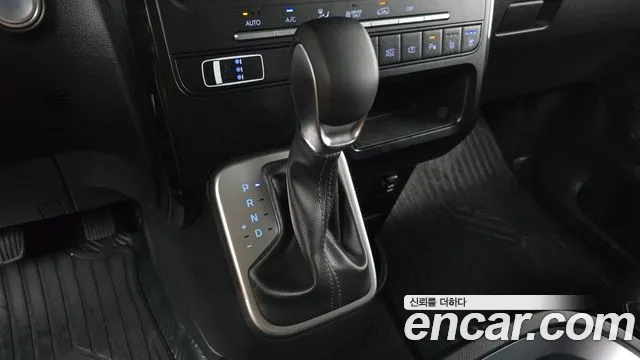 Hyundai Staria Новый Staria — Фото автомобиля 8