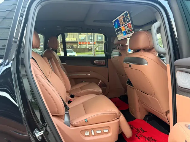 Leapmotor D Series — Фото автомобиля 8
