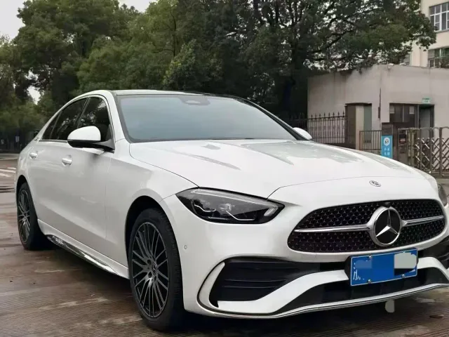 Mercedes-Benz C-Class — Фото автомобиля 3