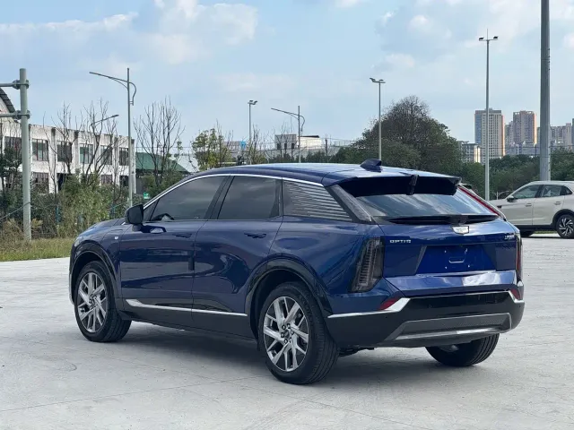 Cadillac Optiq — Фото автомобиля 8