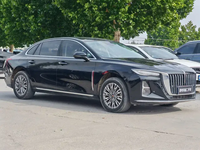 Hongqi H5 — Фото автомобиля 2