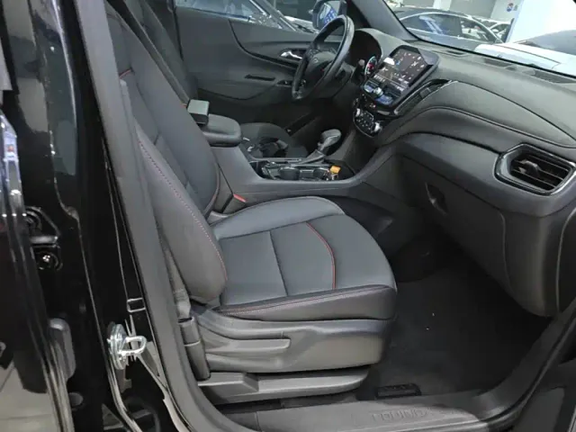 Chevrolet Equinox — Фото автомобиля 24