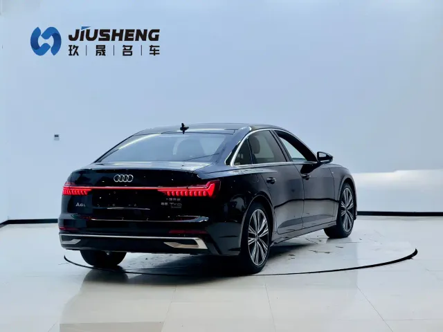 Audi A6L — Фото автомобиля 14